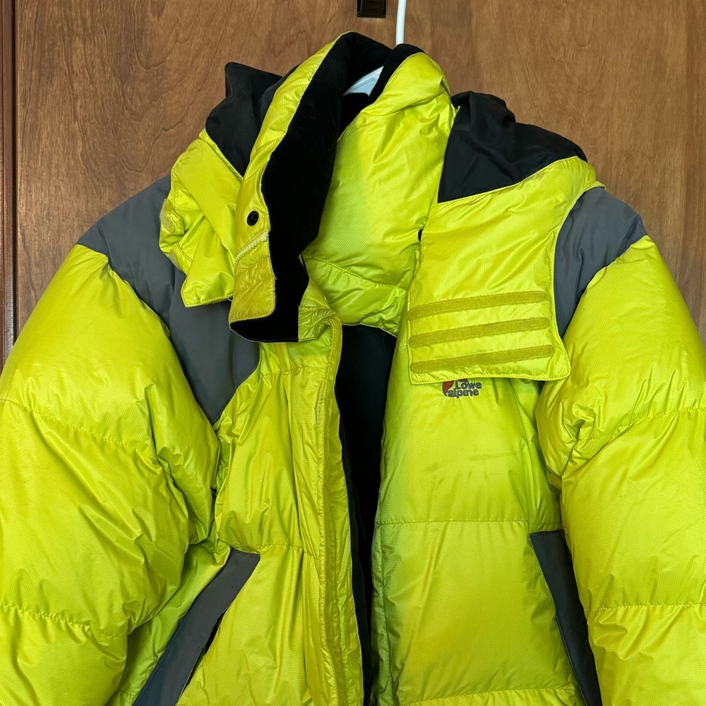 Lowe Alpine Alpenglow Down Parka in excellent condition
